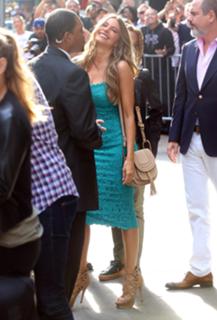 Sofía Vergara feet photo thumbnail