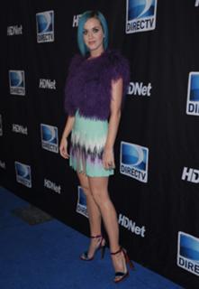 Katy Perry feet photo thumbnail