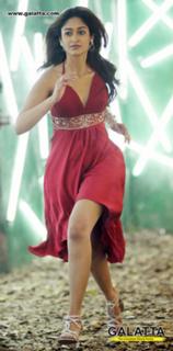 Ileana D'Cruz feet photo thumbnail