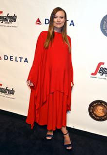 Olivia Wilde feet photo thumbnail