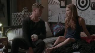 Marina Ruy Barbosa feet photo thumbnail