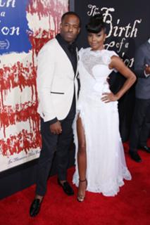 Gabrielle Union feet photo thumbnail