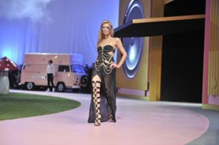 Paris Hilton feet photo thumbnail
