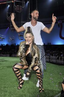 Fergie feet photo thumbnail