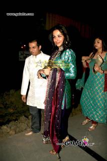 Malaika Arora feet photo thumbnail
