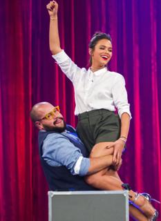 Bruna Marquezine feet photo thumbnail