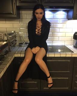Olga Seryabkina feet photo thumbnail