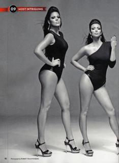 Khloé Kardashian feet photo thumbnail