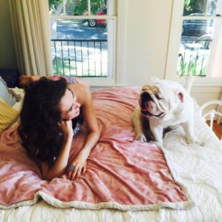 Brittani Taylor feet photo thumbnail