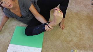Gabbie Hanna feet photo thumbnail