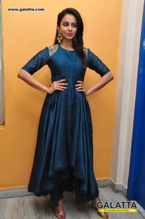 Rakul Preet Singh feet photo thumbnail