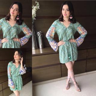 Tamannaah Bhatia feet photo thumbnail