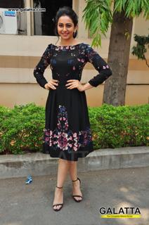 Rakul Preet Singh feet photo thumbnail