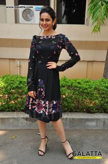 Rakul Preet Singh feet photo thumbnail