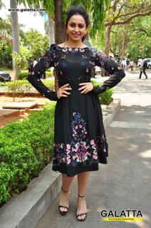 Rakul Preet Singh feet photo thumbnail