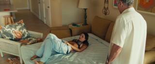 Aubrey Plaza feet photo thumbnail