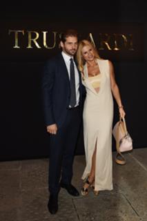 Michelle Hunziker feet photo thumbnail