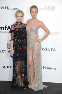 Jasmine Sanders feet photo thumbnail