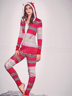 Taylor Hill feet photo thumbnail