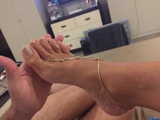 Veronica Maya feet photo thumbnail