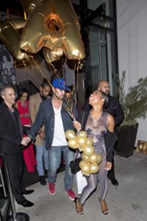 Christina Milian feet photo thumbnail