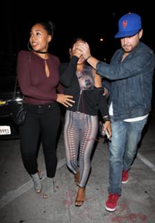 Christina Milian feet photo thumbnail