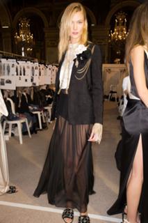 Karlie Kloss feet photo thumbnail