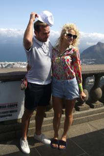 Pixie Lott feet photo thumbnail