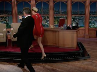 Malin Akerman feet photo thumbnail