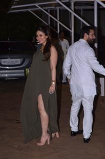 Kareena Kapoor feet photo thumbnail