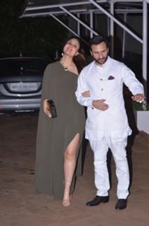 Kareena Kapoor feet photo thumbnail