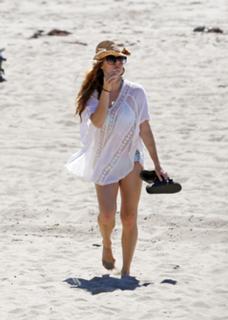 Amy Adams feet photo thumbnail