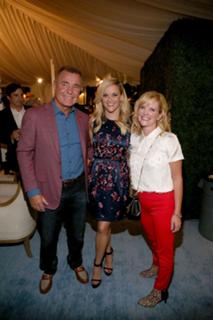 Reese Witherspoon feet photo thumbnail
