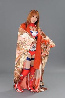 Kanako Urai feet photo thumbnail