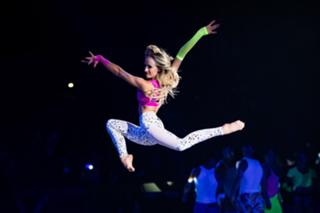 Nastia Liukin feet photo thumbnail
