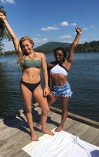 Simone Biles feet photo thumbnail