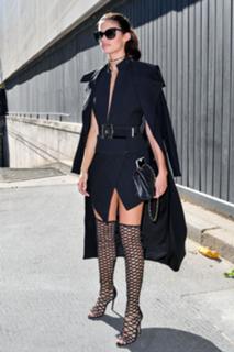 Sara Sampaio feet photo thumbnail