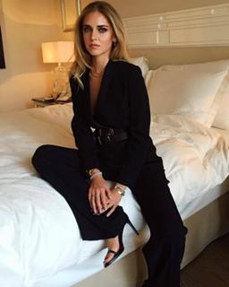 Chiara Ferragni feet photo thumbnail