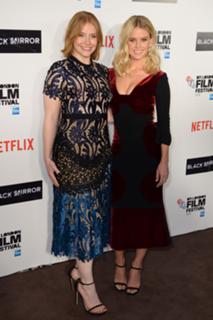 Bryce Dallas Howard feet photo thumbnail