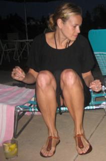 Chelsea Handler feet photo thumbnail