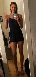 Eefje Depoortere feet photo thumbnail