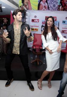 Katrina Kaif feet photo thumbnail