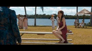 Anna Kendrick feet photo thumbnail