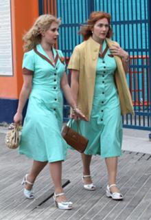 Kate Winslet feet photo thumbnail