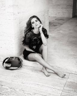 Chiara Ferragni feet photo thumbnail