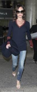 Victoria Beckham feet photo thumbnail