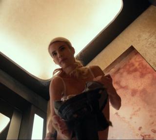 Emma Roberts feet photo thumbnail