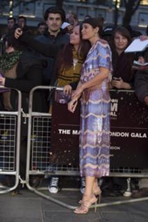 Gemma Arterton feet photo thumbnail