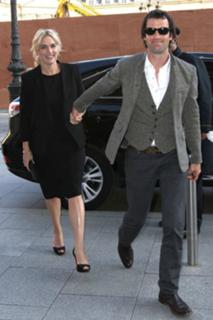 Kate Winslet feet photo thumbnail