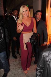 Brooke Hogan feet photo thumbnail